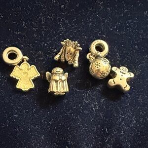 Silver Pandora Christmas Charm Set